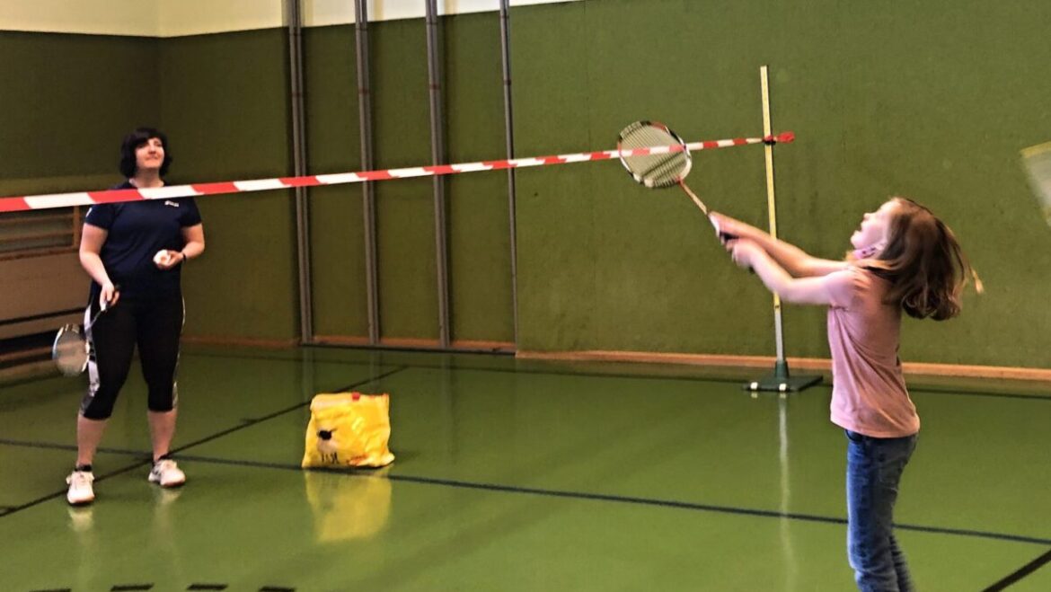 Badminton
