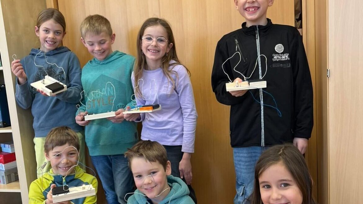 Hör mal, wer da hämmert – und wo das Licht angeht