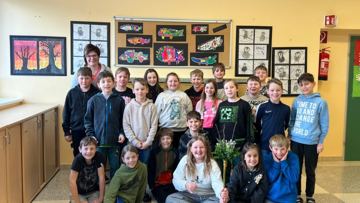 Palmbuschen binden in der Osterzeit